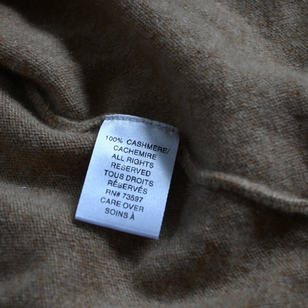 EUC Raffi 100% Cashmere Turtleneck Poncho Sweater Cape O/S - Picture 6 of 9